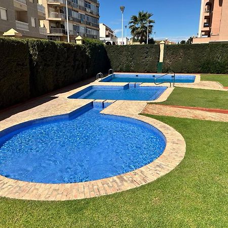 Beach Apartament In 托雷维耶哈 外观 照片