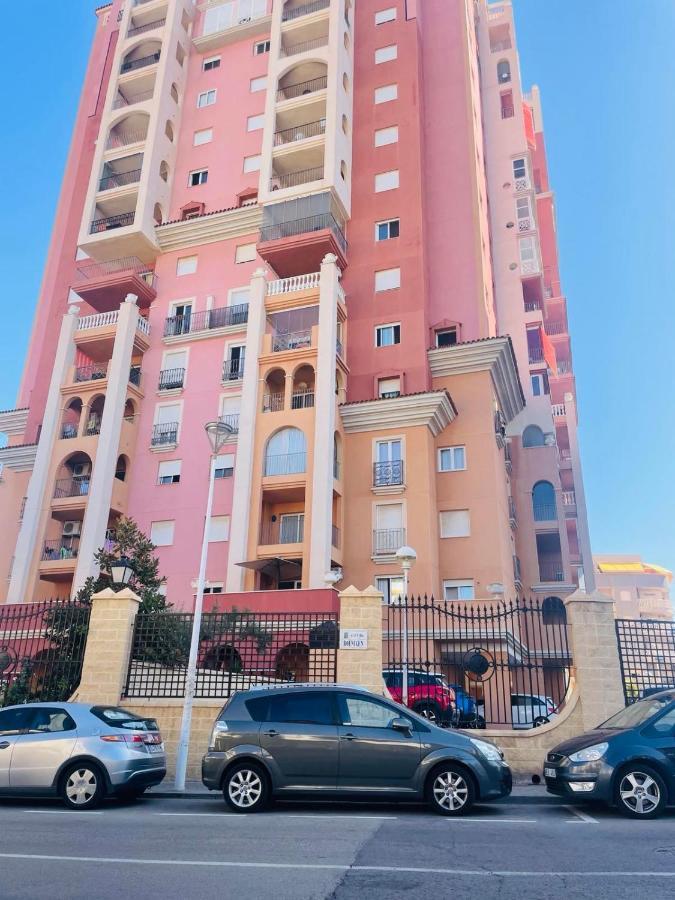 Beach Apartament In 托雷维耶哈 外观 照片